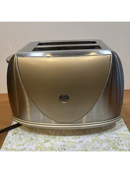 General Electric Other - Retro Style 2 Slice Toaster GE Stainless Steel Bagel Defrost Reheat Silver